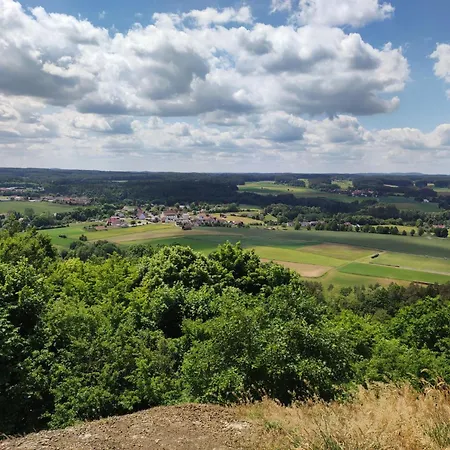 Am Waldweg *
